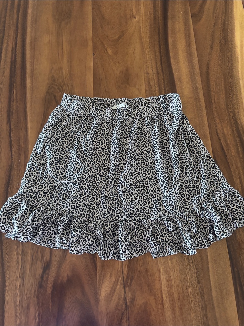 American Eagle Outfitters Black and White Leopard Ruffle Hem Skirt